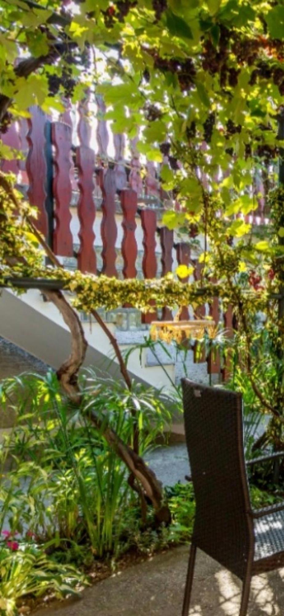 Slatka Sobica Za Dvoje Sa Upotrebom Zajednicke Kuhinje I Kupaonice Ζάγκρεμπ Εξωτερικό φωτογραφία